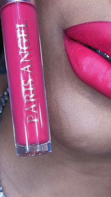 𝐅𝐨𝐫𝐞𝐯𝐞𝐫 𝐑𝐚𝐝𝐢𝐚𝐧𝐭
𝐿𝑜𝑛𝑔 𝐿𝑎𝑠𝑡𝑖𝑛𝑔 𝑀𝑎𝑡𝑡𝑒 𝐿𝑖𝑝𝑠𝑡𝑖𝑐𝑘 𝑇ℎ𝑎𝑡 𝐷𝑜𝑒𝑠𝑛’𝑡 𝐷𝑟𝑦 𝑂𝑢𝑡 𝐿𝑖𝑝𝑠